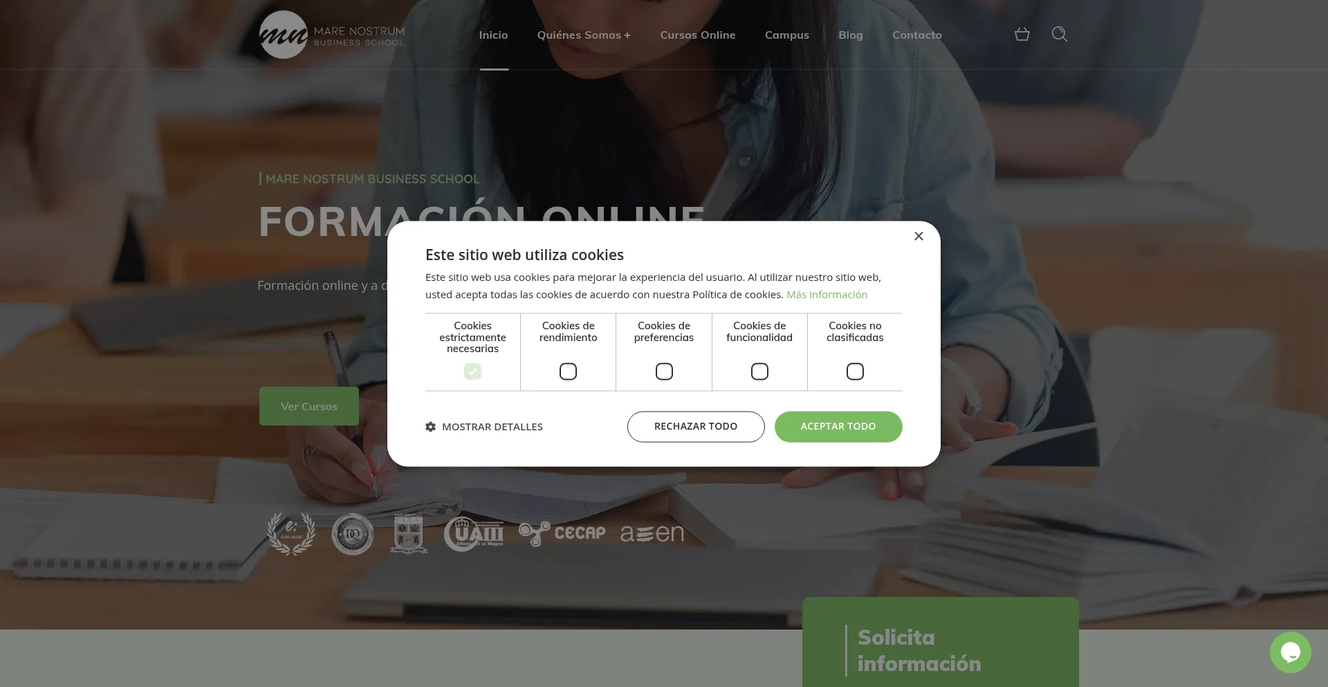 Escuelamarenostrum.com 安全可靠吗？