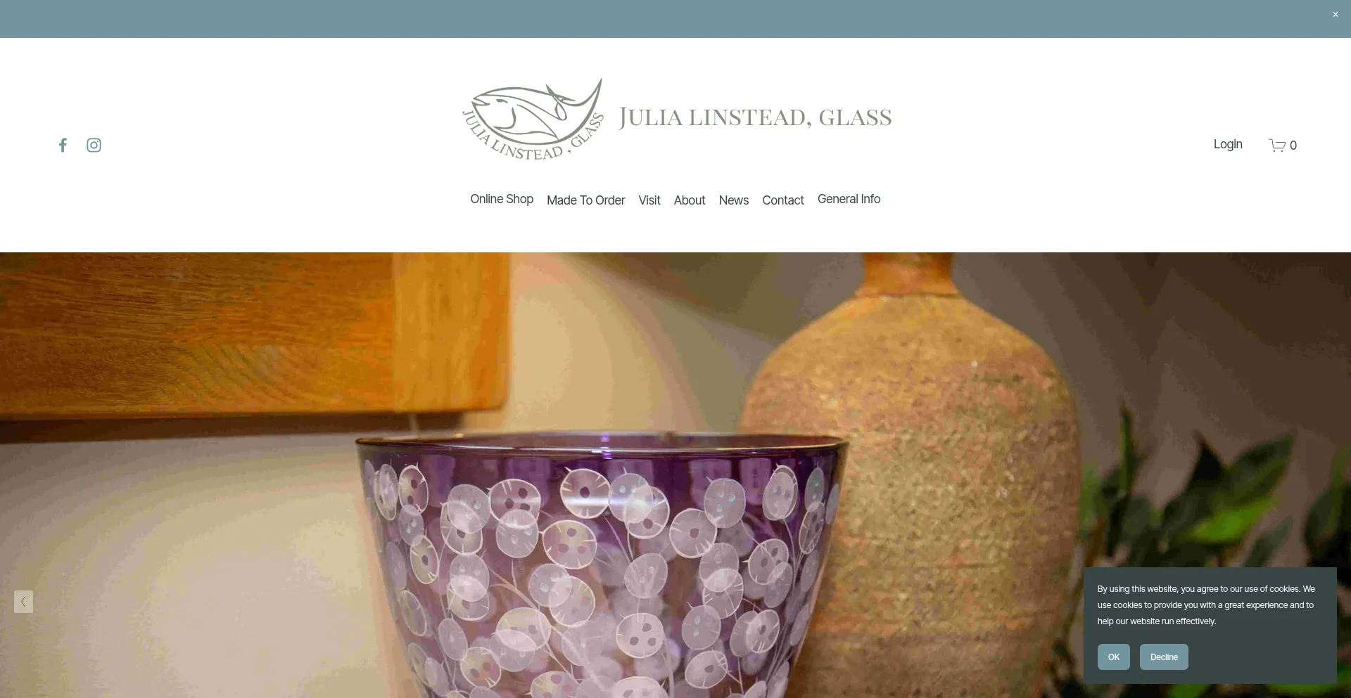 Julialinsteadglass.com