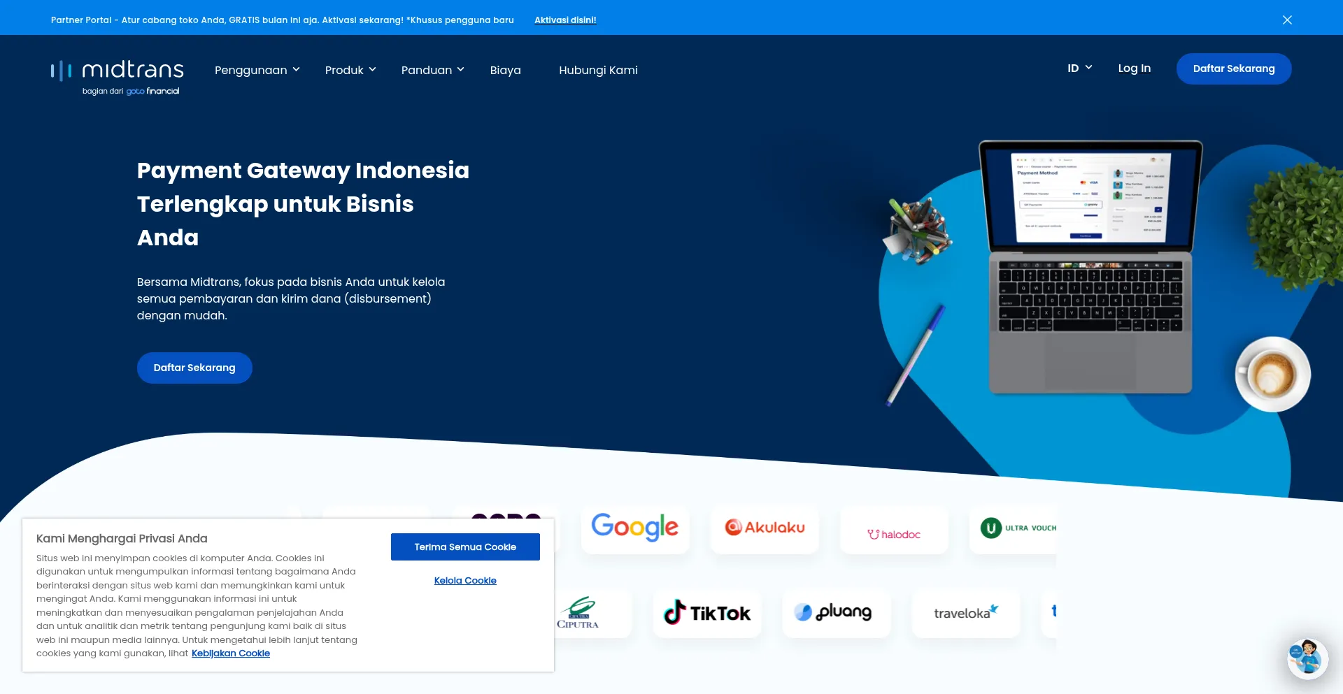Website screenshot of Midtrans.com