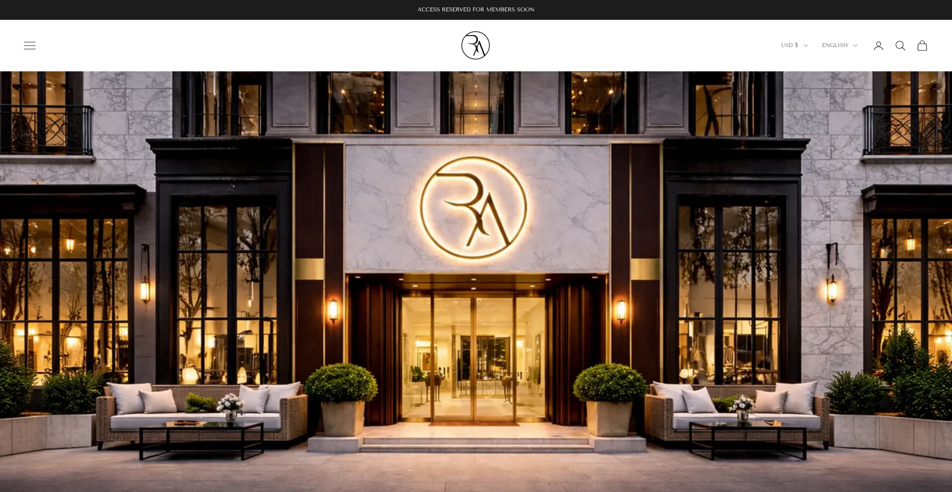 Theroyallure.com